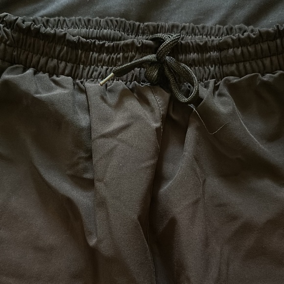 New balance shorts - Picture 4 of 5